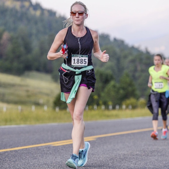 Meet your Posher, Roxanne - Picture 2 of 5